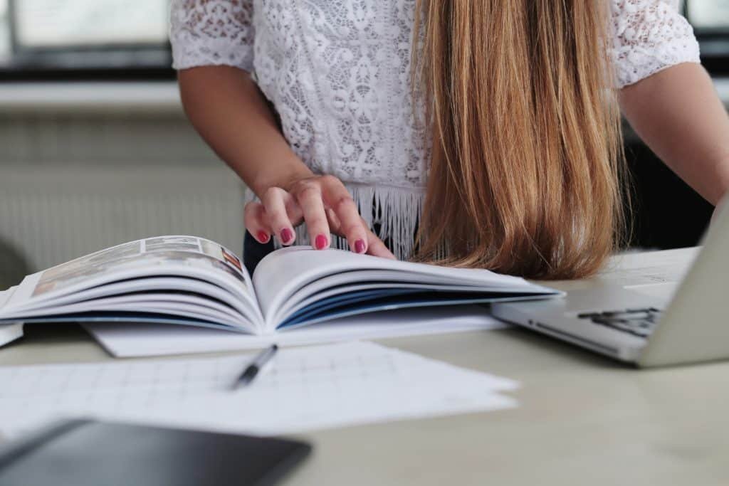 44152 | Distinct Creatives